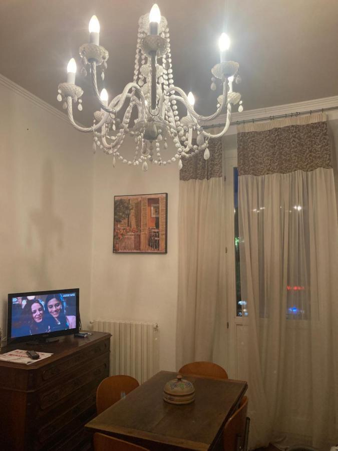 Casa Vacanza Sole Lago… Intra Kültér fotó