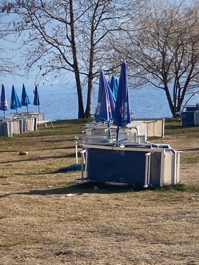 Casa Vacanza Sole Lago… Intra Kültér fotó